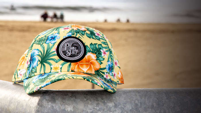 Surf hat chilling beachside
