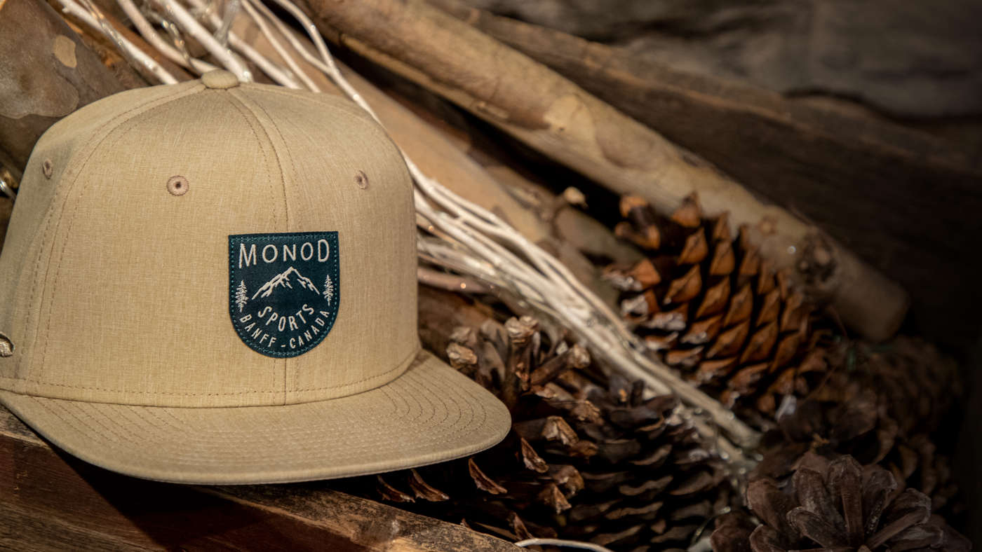 Snow hat resting in nature