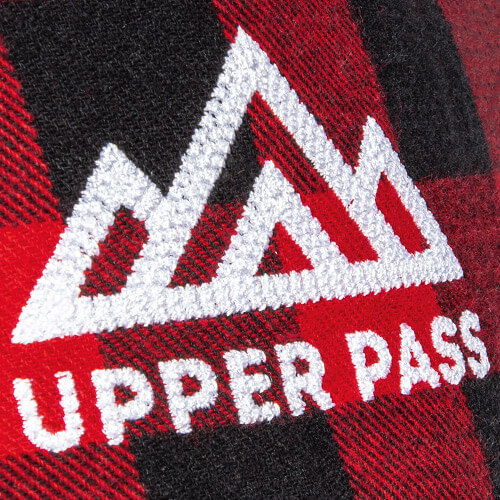 FLAT EMBROIDERY WITH TEXTURED PEARL FILL STITCH