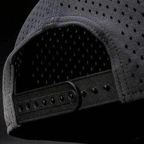 Plastic Snap Closure