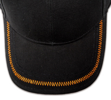 Pukka hat, visor stitching, 4 rows, zig-zag stitch, 1 color
